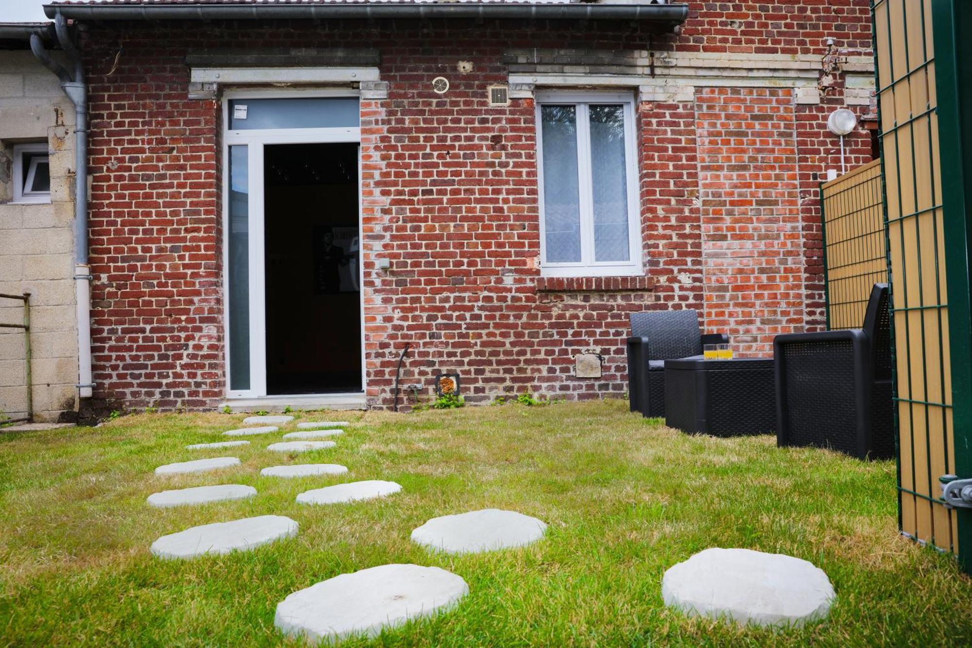 Vila Cinema Prive-Compiegne - Sitivia Margny-les-Compiegne Exteriér fotografie